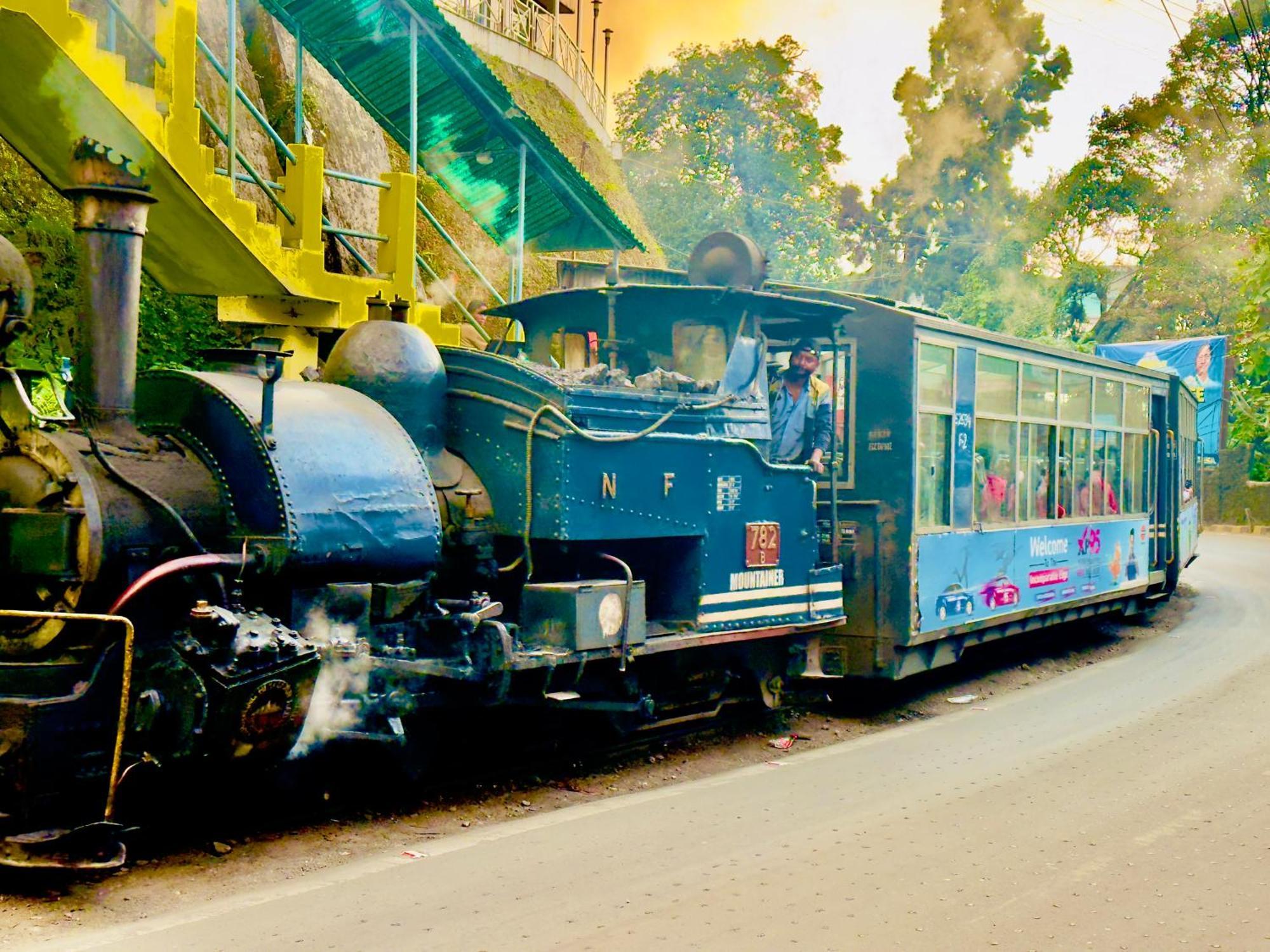 Hotel Lee Green- Best Family Hotel In Darjeeling Дарджилінг Екстер'єр фото